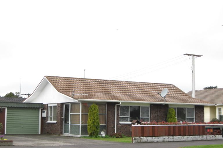 Photo of property in 135 Coronation Avenue, Welbourn, New Plymouth, 4310