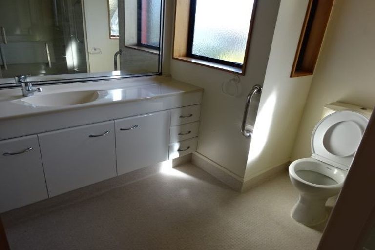 Photo of property in 886 Whangaparaoa Road, Manly, Whangaparaoa, 0930