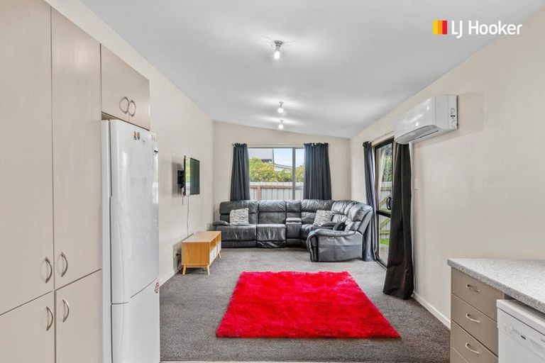 Photo of property in 101 Oxford Street, South Dunedin, Dunedin, 9012