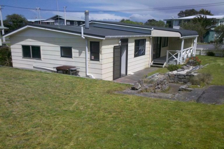 Photo of property in 15 Costello Crescent, Pukehina, Te Puke, 3189