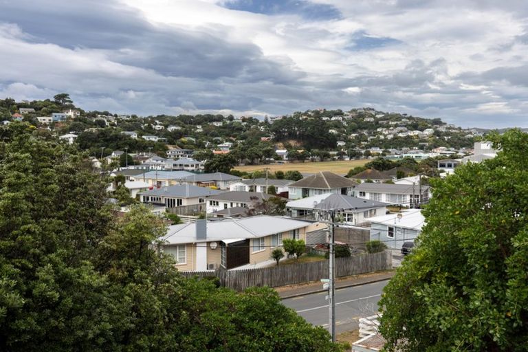 Photo of property in 17 Camperdown Road, Miramar, Wellington, 6022