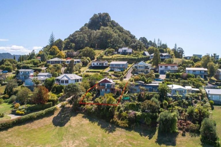 Photo of property in 240 Paku Drive, Tairua, 3508