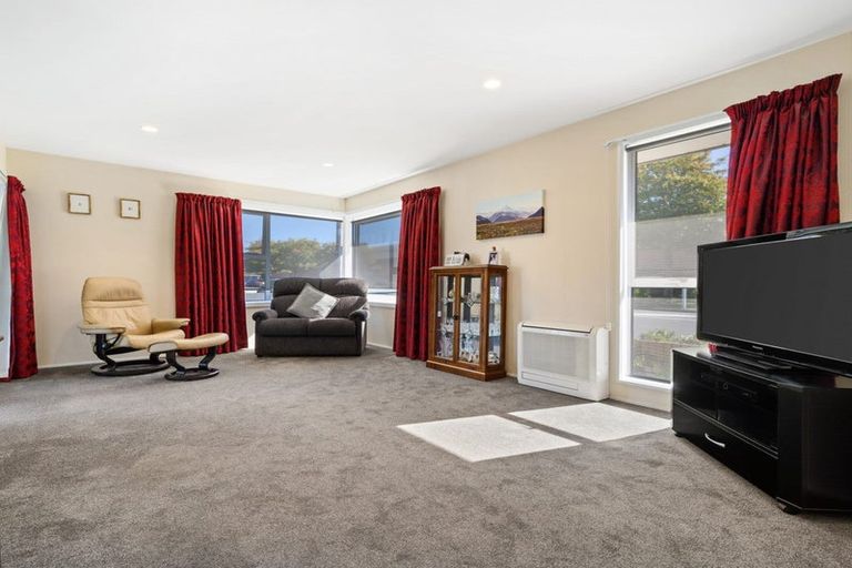 Photo of property in 1/19 Maxwell Street, Riccarton, Christchurch, 8041