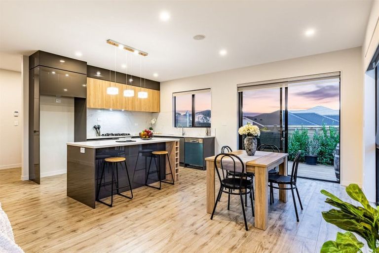 Photo of property in 58 Accolage Boulevard, Kumeu, 0810