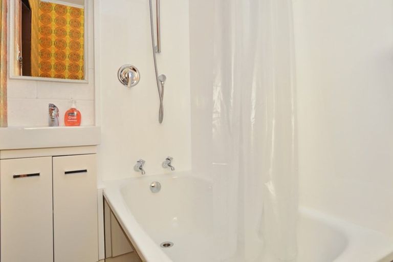 Photo of property in 138 Blue Pacific Parade, Riversdale Beach, Masterton, 5872