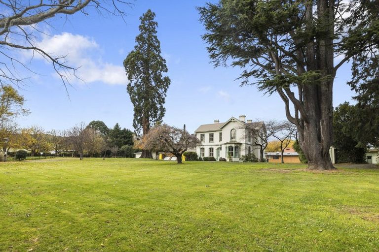 Photo of property in 270 Factory Road, Mosgiel, 9092