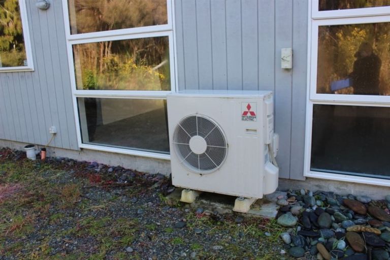 Photo of property in 2 Munro Place, Kumara Junction, Hokitika, 7882