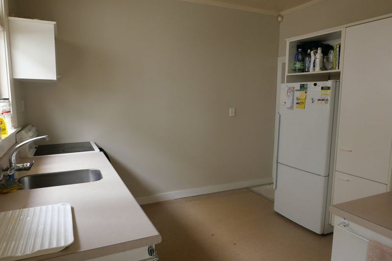 Photo of property in 339 Karori Road, Karori, Wellington, 6012