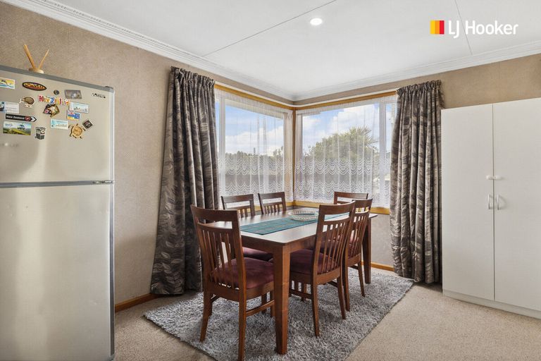 Photo of property in 5 Bell Crescent, Concord, Dunedin, 9018