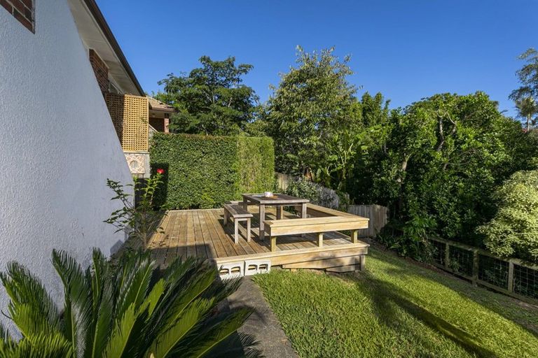 Photo of property in 2/7 Everest Street, Devonport, Auckland, 0624