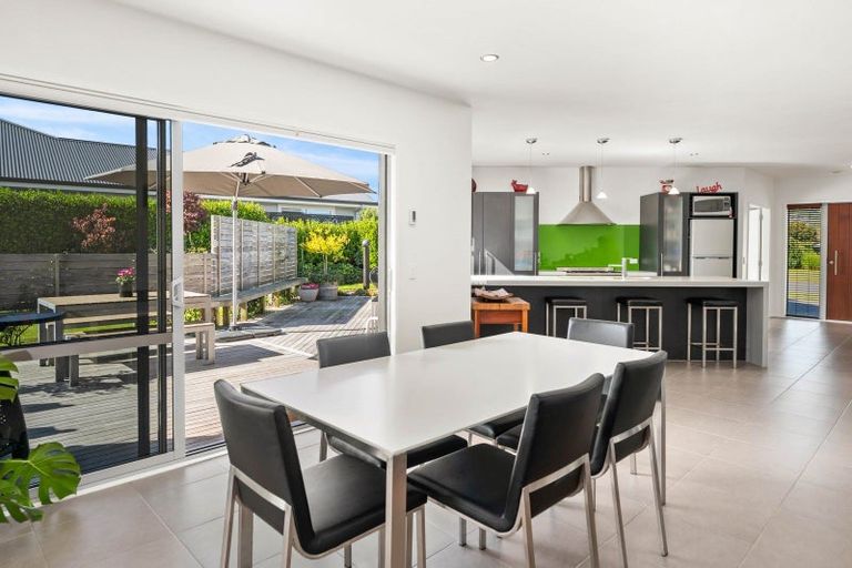 Photo of property in 60 Montgomery Crescent, Kinloch, Taupo, 3377