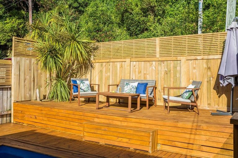 Photo of property in 53 Cluny Road, Plimmerton, Porirua, 5026