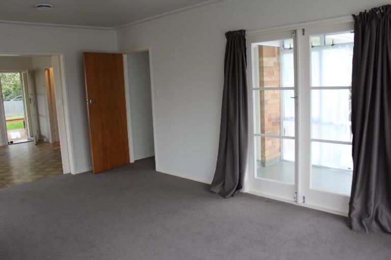 Photo of property in 12 Somme Crescent, Hillcrest, Hamilton, 3216