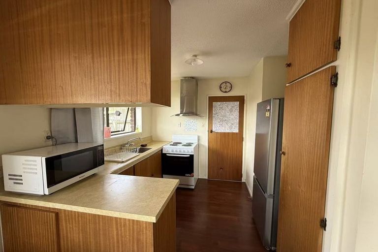 Photo of property in 2/81 Dover Street, St Albans, Christchurch, 8014