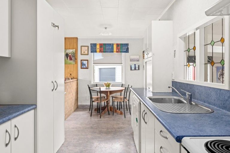 Photo of property in 12 Liverpool Crescent, Tamatea, Napier, 4112