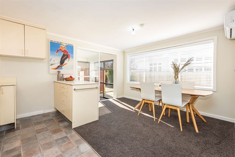 Photo of property in 17 Ensors Road, Opawa, Christchurch, 8023