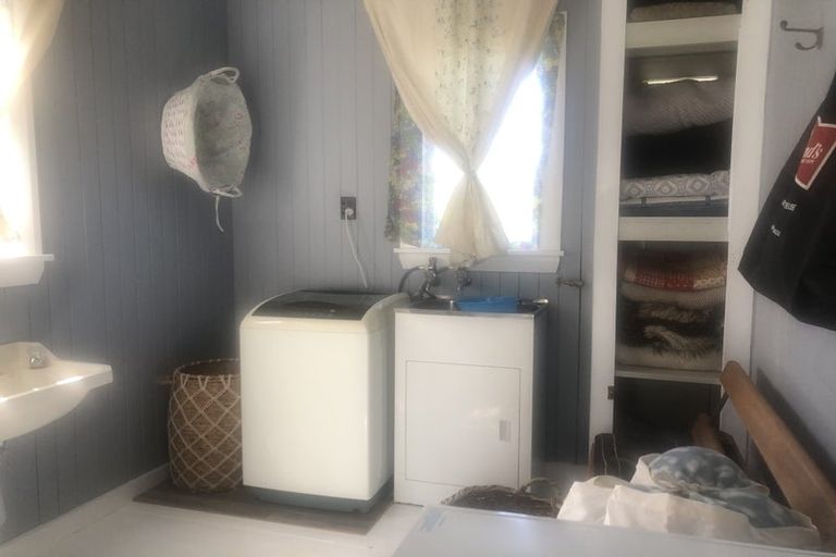 Photo of property in 16 Walshs Road, Allenton, Ashburton, 7700