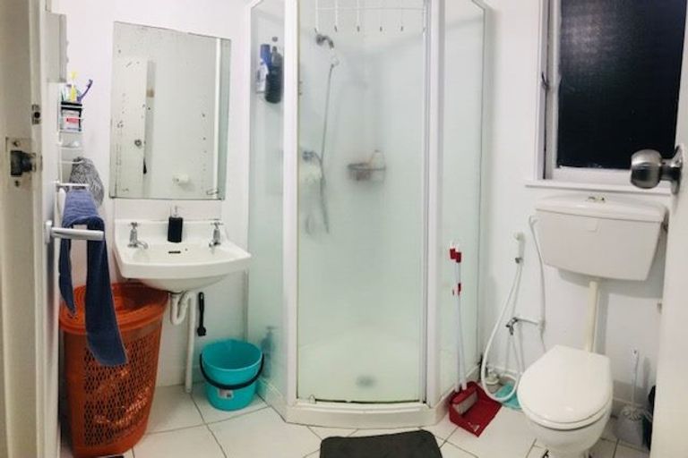 Photo of property in 7 Aratonga Avenue, Greenlane, Auckland, 1051