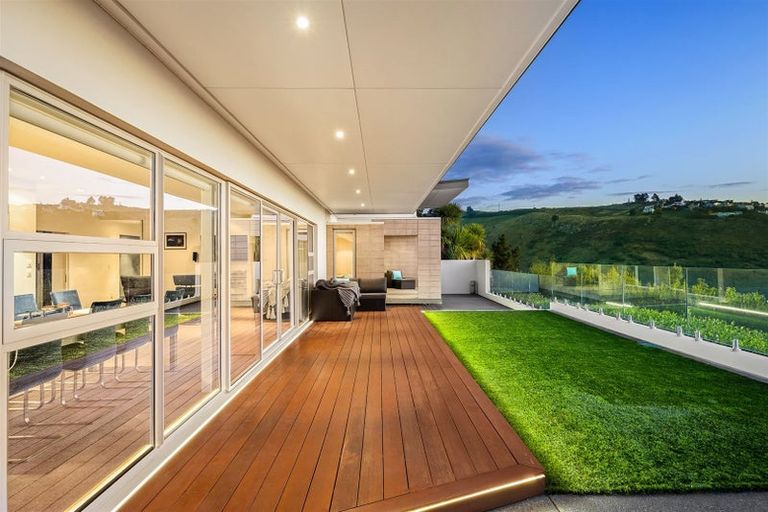 Photo of property in 6 Yelverton Place, Huntsbury, Christchurch, 8022