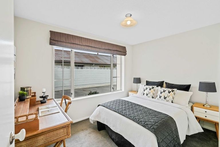 Photo of property in 22 Newnham Terrace, Upper Riccarton, Christchurch, 8041