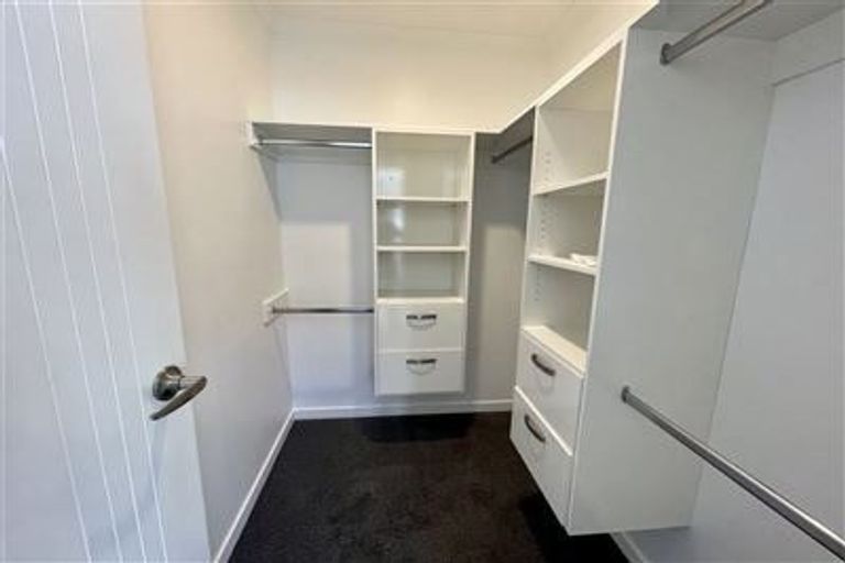 Photo of property in 271 Te Atatu Road, Te Atatu South, Auckland, 0610