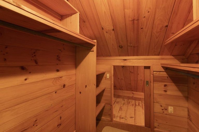 Photo of property in 38 Wallis Road, Kaiti, Gisborne, 4010