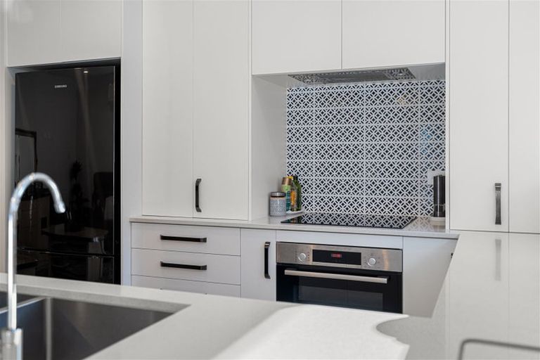 Photo of property in 14 Toi Place, Papamoa, 3118