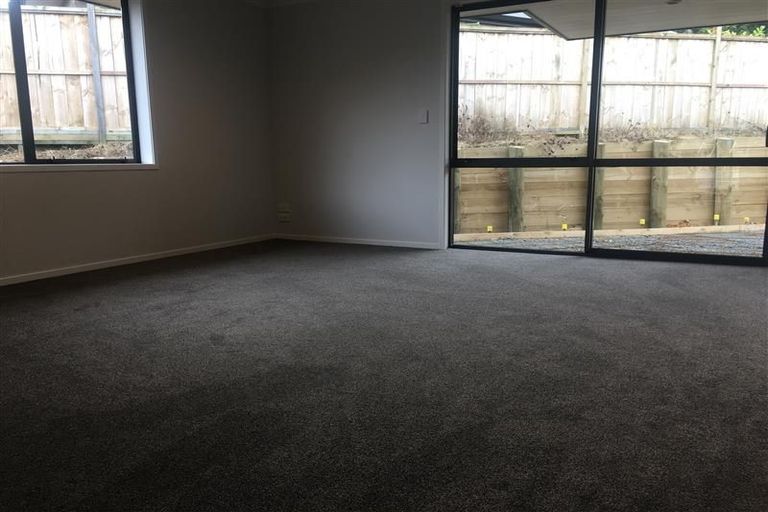 Photo of property in 10 Taiko Place, Kenepuru, Porirua, 5022