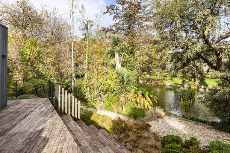 Photo of property in 7 Wood Lane, Fendalton, Christchurch, 8014