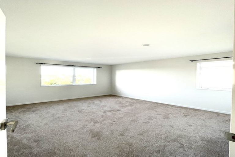 Photo of property in 41 Remuremu Street, Long Bay, Auckland, 0630