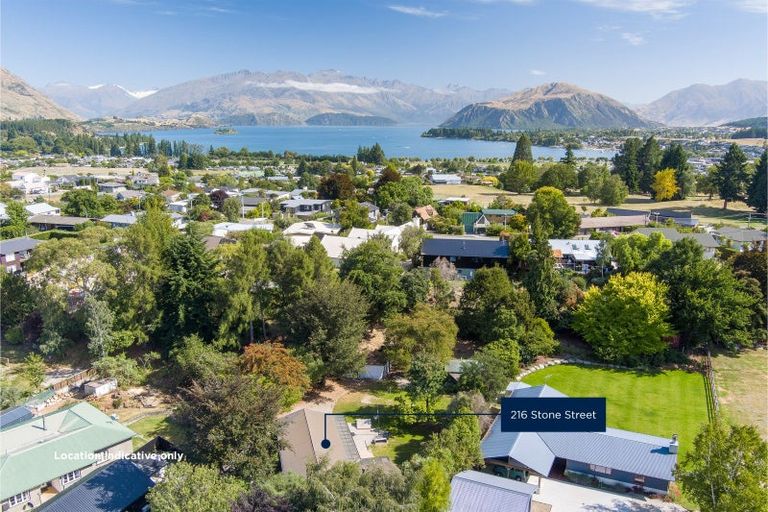 Photo of property in 216 Stone Street, Wanaka, 9305