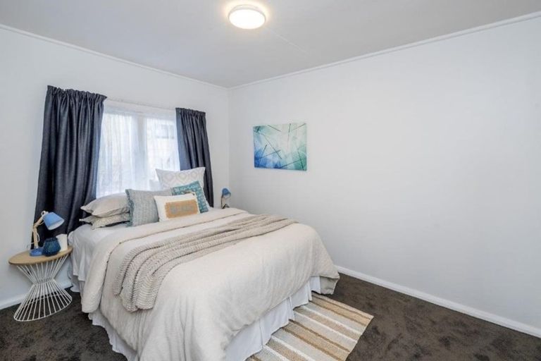 Photo of property in 22 Ngaio Street, Otaki Beach, Otaki, 5512