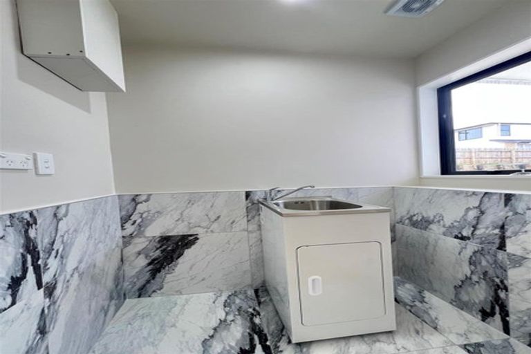 Photo of property in 40b Friedlanders Road, Manurewa, Auckland, 2102