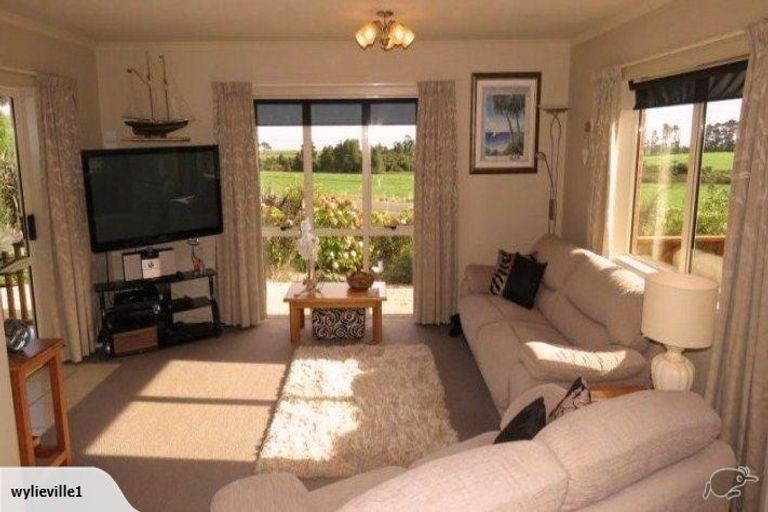 Photo of property in 3008 Coast Road, Barrytown, Runanga, 7873