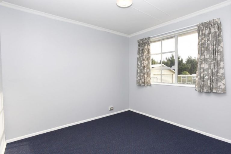 Photo of property in 27 Avon Road, Clifton, Invercargill, 9812