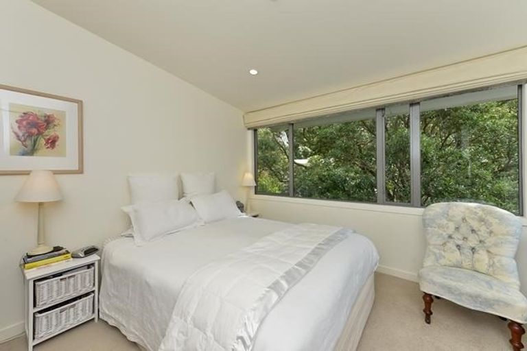 Photo of property in 37e Ngaio Road, Kelburn, Wellington, 6012