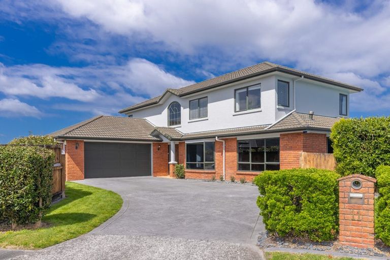Photo of property in 11 Sovereign Place, Rototuna North, Hamilton, 3210