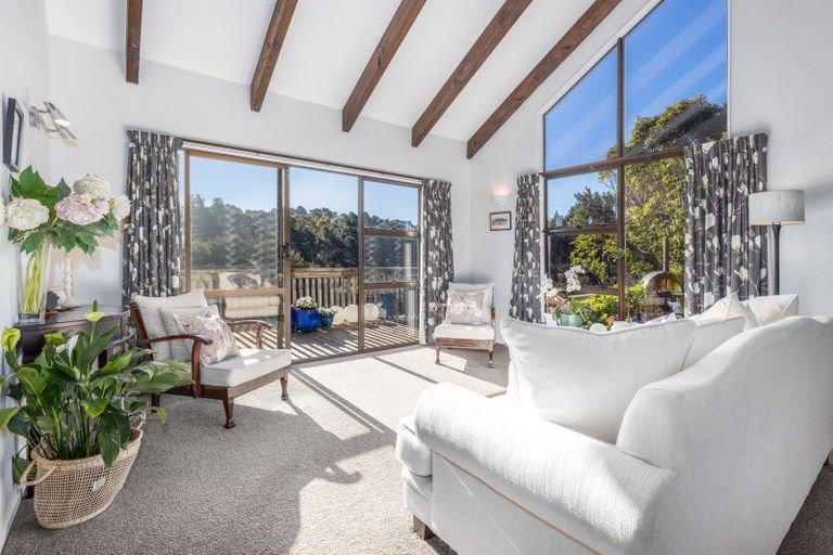 Photo of property in 72 Leeward Drive, Whitby, Porirua, 5024