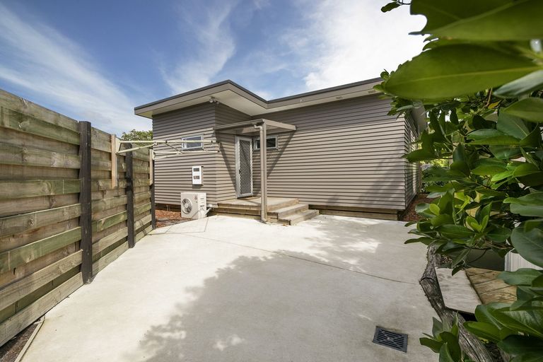 Photo of property in 23 Applemoors Way, Riverhead, 0820