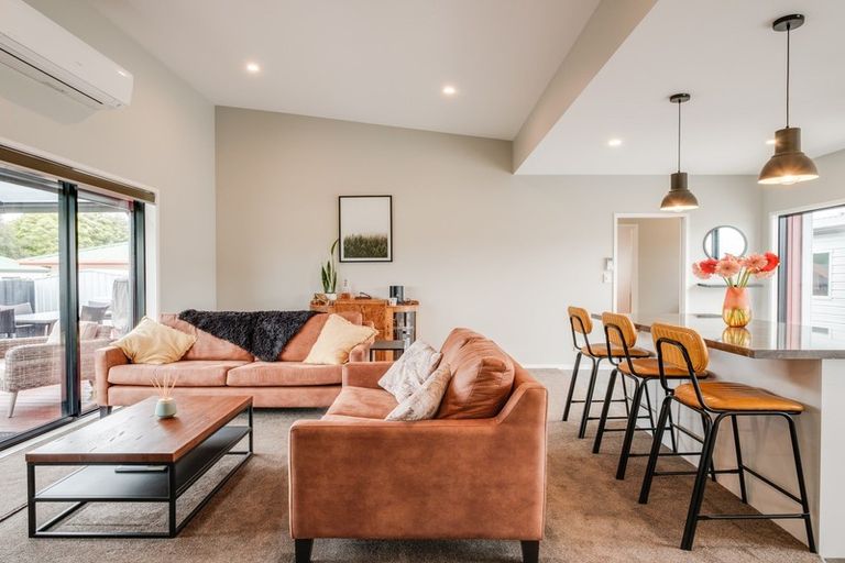 Photo of property in 49 Lytton Road, Riverdale, Gisborne, 4010