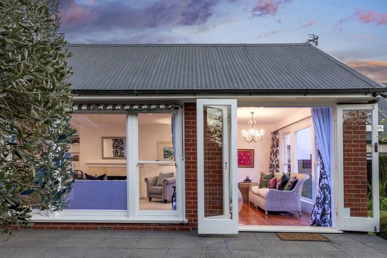 Photo of property in 159 Idris Road, Strowan, Christchurch, 8052