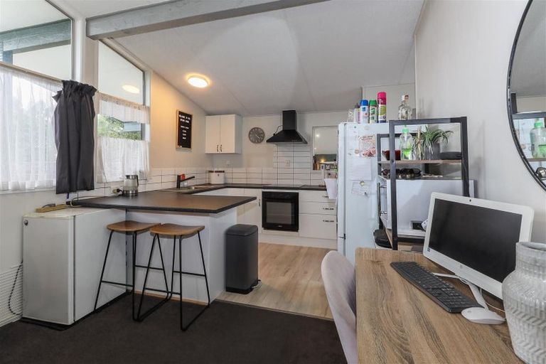 Photo of property in 5 Onyx Place, Pukehangi, Rotorua, 3015