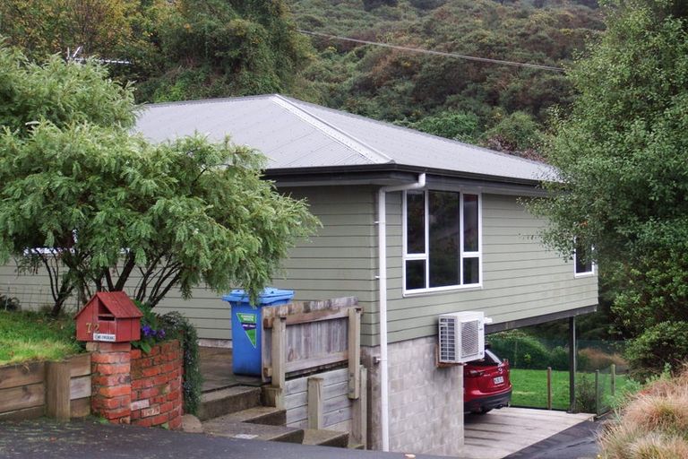 Photo of property in 72 Glenelg Street, Bradford, Dunedin, 9011