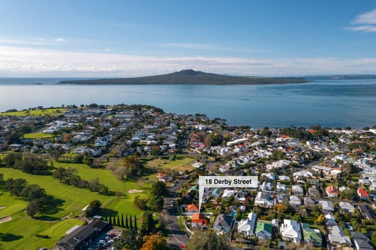 Photo of property in 18 Derby Street, Devonport, Auckland, 0624