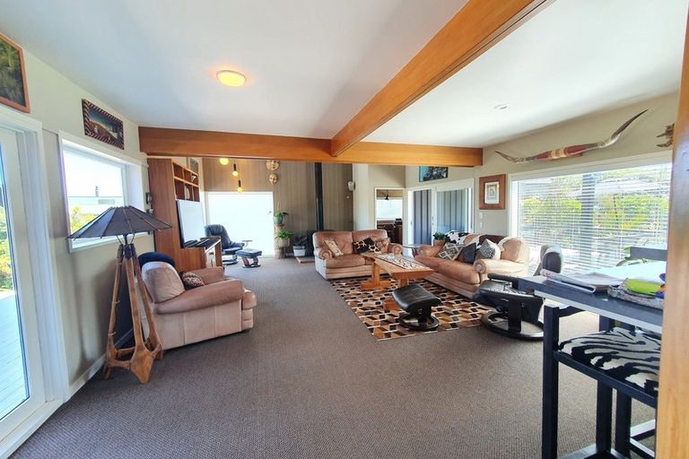 Photo of property in 26 Stanton Crescent, Karoro, Greymouth, 7805