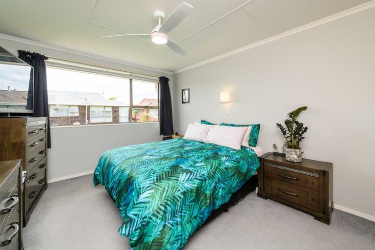 Photo of property in Blair Grove, 3/370 Tremaine Avenue, Takaro, Palmerston North, 4412