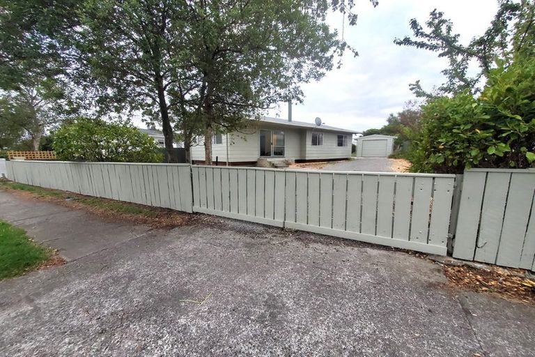 Photo of property in 17 Kippenberger Street, Lansdowne, Masterton, 5810