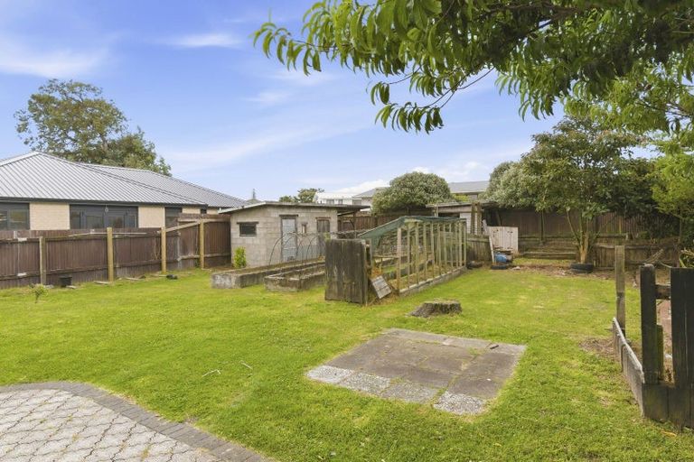 Photo of property in 49 Walton Road, Paraparaumu Beach, Paraparaumu, 5032