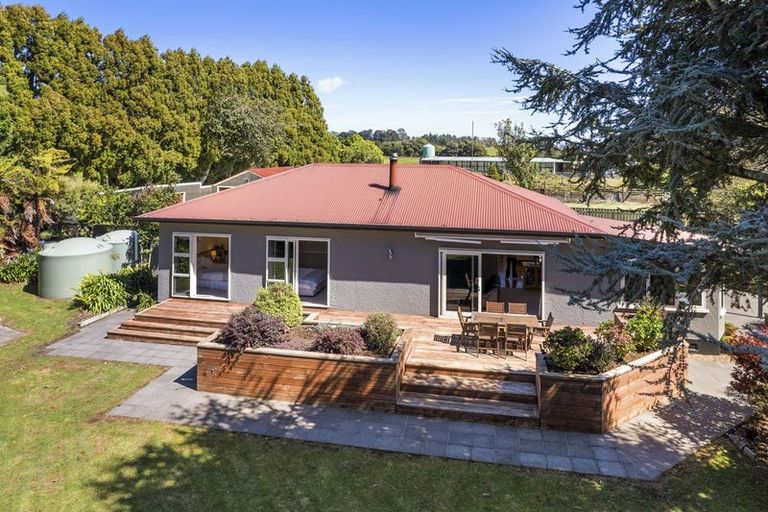 Photo of property in 88 Hill Road, Kaimiro, New Plymouth, 4371