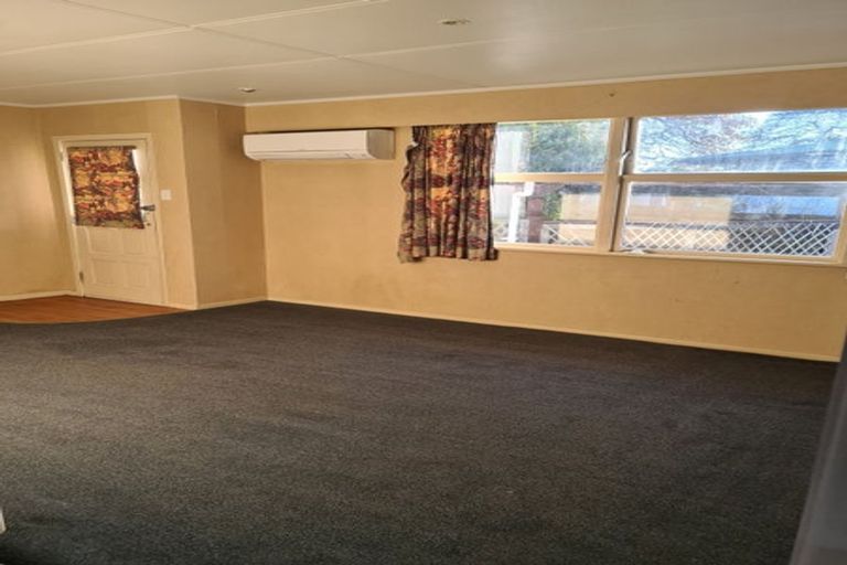 Photo of property in 29 Apollo Parade, Milson, Palmerston North, 4414